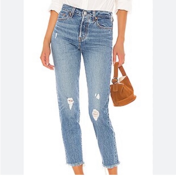 LEVI'S Premium Jeans Women WEDGIE Distressed Frayed Hem Straight Leg Size 34 NWT - Picture 1 of 8